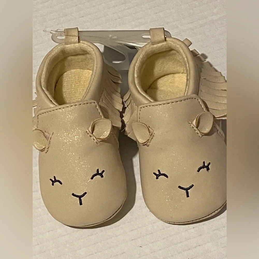 Carter’s Child of Mine 3-6 months beige shimmer fringe moccasin shoes